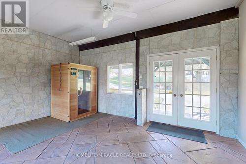 8166 Appleby Line, Milton, ON - Indoor Photo Showing Other Room