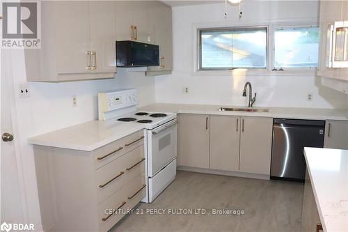 9 Stanley Park Drive, Belleville, ON - Indoor Photo Showing Kitchen With Double Sink