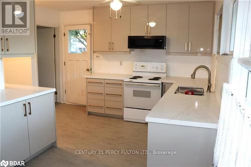 9 Stanley Park Drive, Belleville, ON - Indoor Photo Showing Kitchen With Double Sink