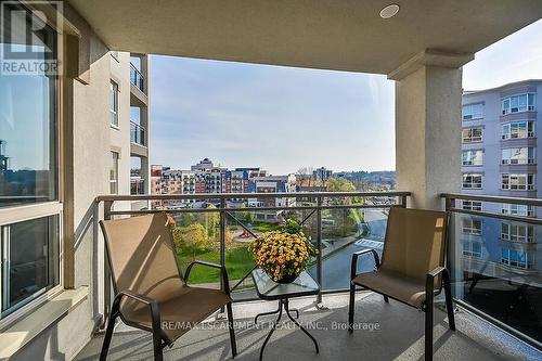 601 - 3000 Creekside Drive, Hamilton, ON - Outdoor With Balcony With Exterior