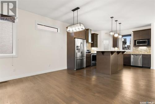 4134 Green Olive Way E, Regina, SK - Indoor Photo Showing Kitchen With Stainless Steel Kitchen With Upgraded Kitchen