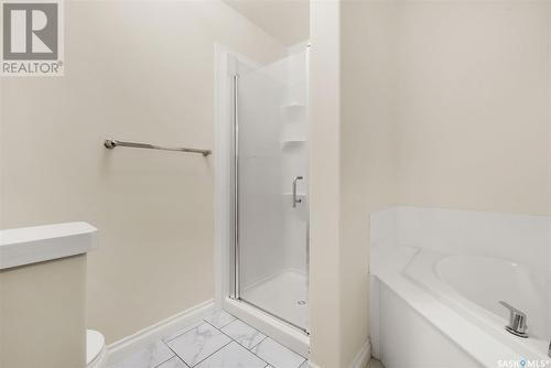 4134 Green Olive Way E, Regina, SK - Indoor Photo Showing Bathroom