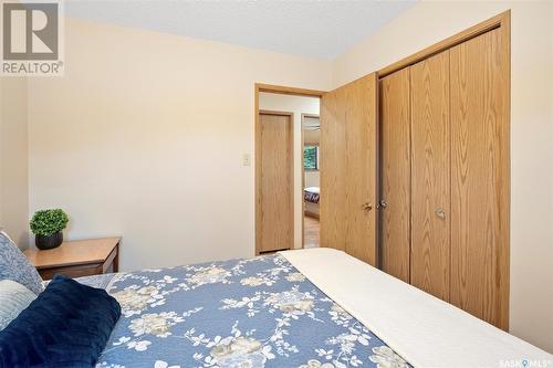 26 Kindrachuk Crescent, Saskatoon, SK - Indoor Photo Showing Bedroom