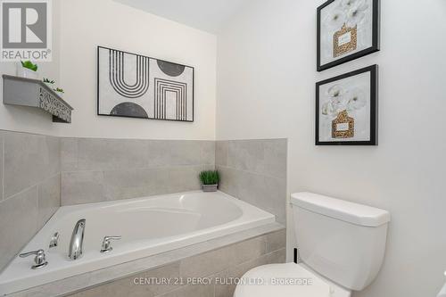 21 Graywardine Lane, Ajax, ON - Indoor Photo Showing Bathroom