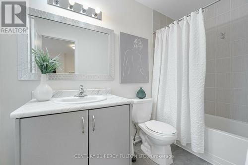 21 Graywardine Lane, Ajax, ON - Indoor Photo Showing Bathroom