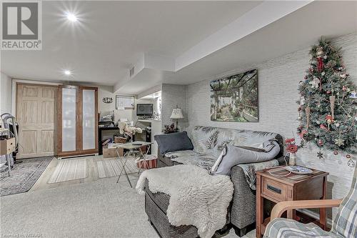 Living room featuring light wood-type flooring - 476 Prospect Street, Kitchener, ON 