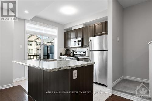 303 Citrine Street, Ottawa, ON - Indoor Photo Showing Kitchen