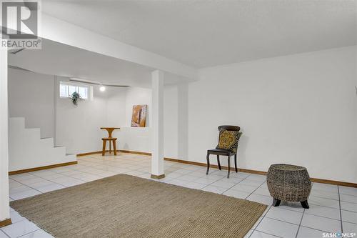 2848 Rae Street, Regina, SK - Indoor