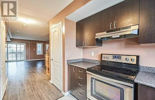 2384 Chevron Prince Path, Oshawa, ON - Indoor Photo Showing Kitchen