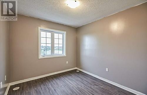 2384 Chevron Prince Path, Oshawa, ON - Indoor Photo Showing Other Room