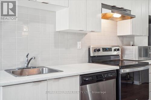 108 - 5155 Sheppard Avenue E, Toronto, ON - Indoor Photo Showing Kitchen