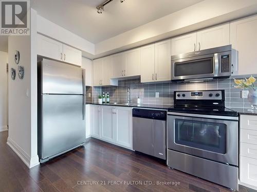 228 - 376 Highway 7 E, Richmond Hill, ON - Indoor Photo Showing Kitchen With Stainless Steel Kitchen