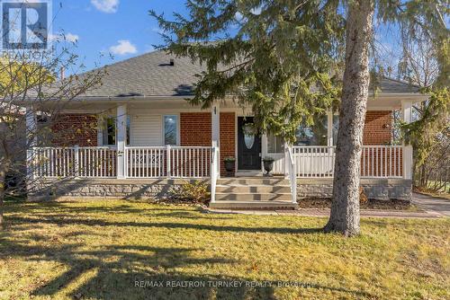 128 Queen Street, Newmarket, ON - Outdoor With Deck Patio Veranda