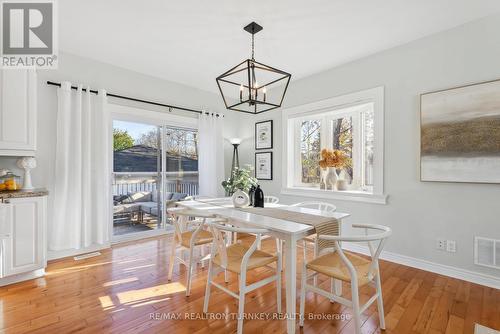 128 Queen Street, Newmarket, ON - Indoor Photo Showing Dining Room