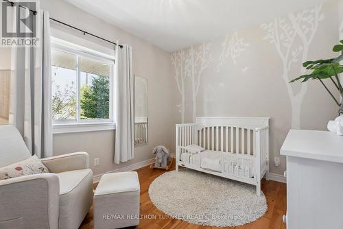 128 Queen Street, Newmarket, ON - Indoor Photo Showing Bedroom