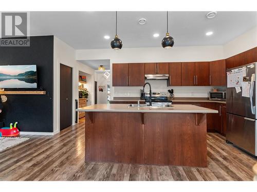 482 Similkameen Avenue, Princeton, BC - Indoor Photo Showing Kitchen With Double Sink