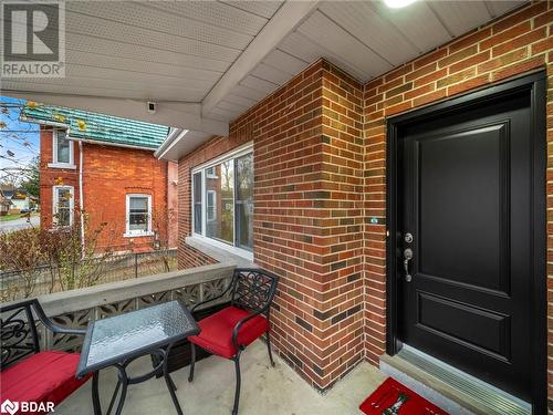 Entrance to property with covered porch - 206 Mary Street, Orillia, ON 