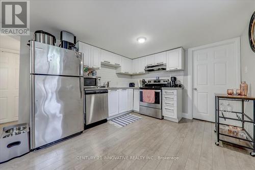 Bsmt - 449 Fernhill Boulevard, Oshawa, ON - Indoor Photo Showing Kitchen