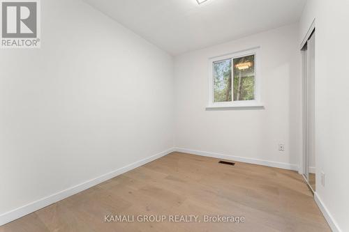 122 Longford Drive, Newmarket, ON - Indoor Photo Showing Other Room