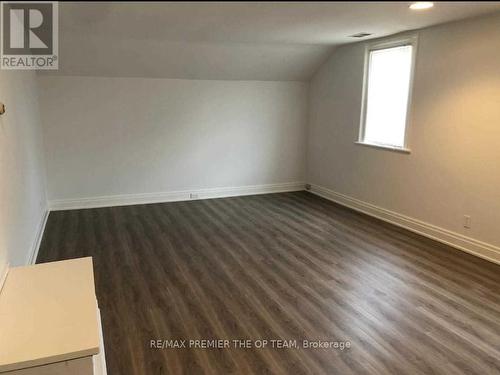 Upper - 9690 Keele Street, Vaughan, ON - Indoor Photo Showing Other Room