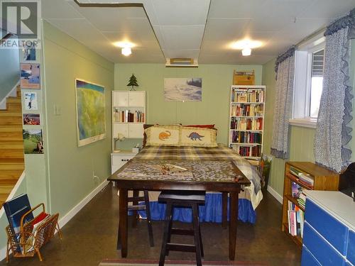 2057 Cook Avenue, Rossland, BC - Indoor