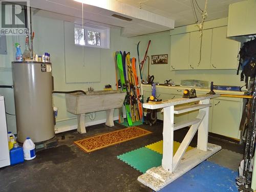 2057 Cook Avenue, Rossland, BC - Indoor Photo Showing Basement