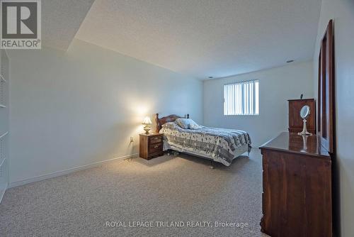 408 - 30 Chapman Court, London, ON - Indoor Photo Showing Bedroom