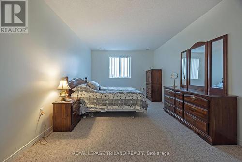 408 - 30 Chapman Court, London, ON - Indoor Photo Showing Bedroom