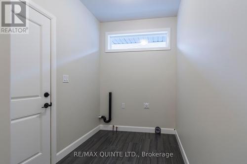 6 Vaughn Court, Belleville, ON - Indoor Photo Showing Other Room