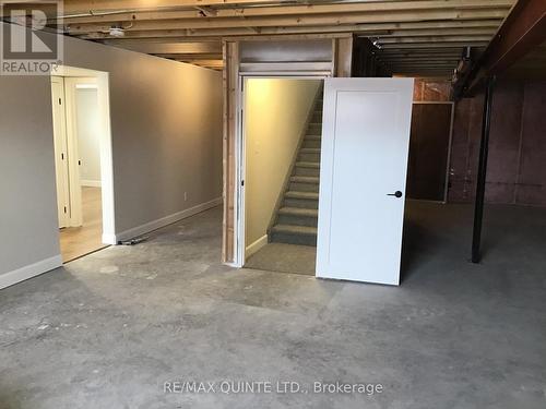 6 Vaughn Court, Belleville, ON - Indoor Photo Showing Basement