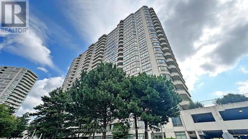 1123 - 3 Greystone Walk Drive, Toronto, ON 