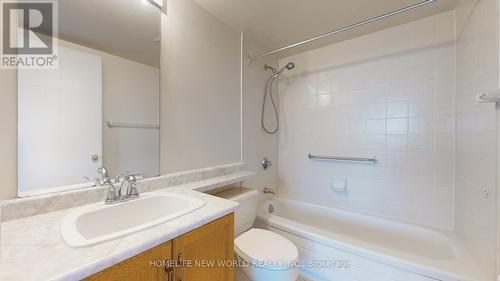 1123 - 3 Greystone Walk Drive, Toronto, ON - Indoor Photo Showing Bathroom