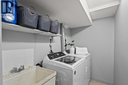 1409 Ritson Road S, Oshawa, ON - Indoor Photo Showing Laundry Room