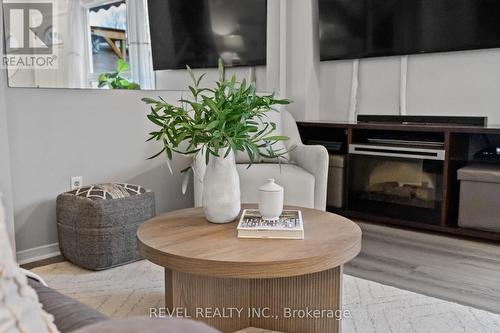 1409 Ritson Road S, Oshawa, ON - Indoor Photo Showing Living Room With Fireplace