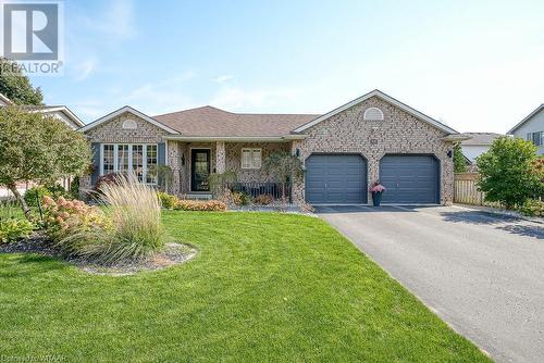 18 Windemere Avenue, Tillsonburg, ON - Outdoor With Facade