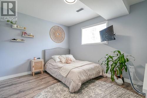 18 Windemere Avenue, Tillsonburg, ON - Indoor Photo Showing Bedroom