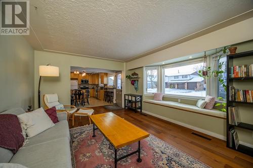 418 Freeman Street, Prince George, BC - Indoor Photo Showing Living Room