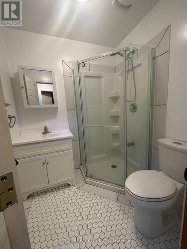 18627 Shaws Creek, Caledon, ON - Indoor Photo Showing Bathroom