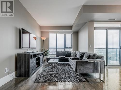 1102 - 45 Yorkland Boulevard, Brampton, ON - Indoor Photo Showing Living Room