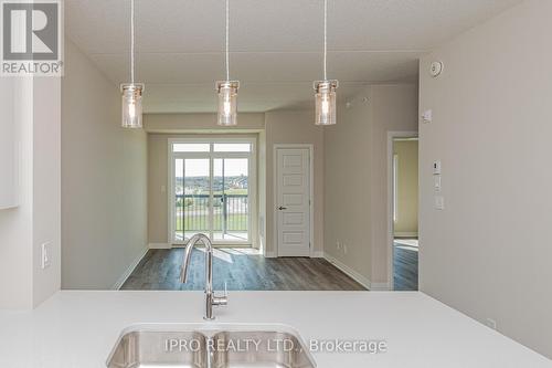 628 - 610 Farmstead Drive, Milton, ON - Indoor Photo Showing Kitchen With Double Sink