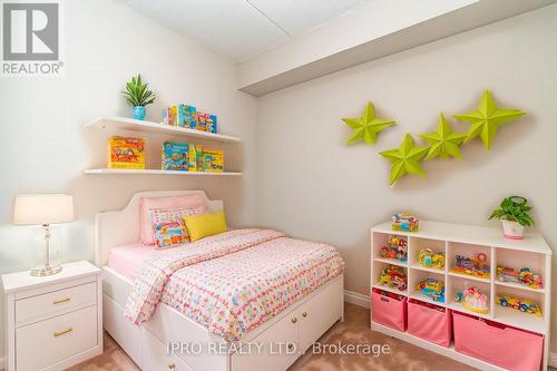 628 - 610 Farmstead Drive, Milton, ON - Indoor Photo Showing Bedroom