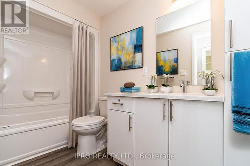 628 - 610 Farmstead Drive, Milton, ON - Indoor Photo Showing Bathroom