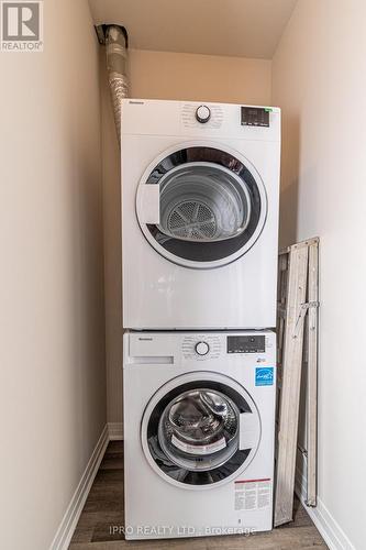 628 - 610 Farmstead Drive, Milton, ON - Indoor Photo Showing Laundry Room