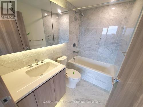 3502 - 95 Mcmahon Drive, Toronto, ON - Indoor Photo Showing Bathroom