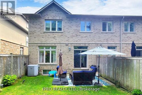 80 Oakhaven Place, Hamilton, ON - Outdoor