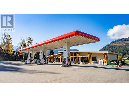 1872 Trans-Canada Highway, Revelstoke, BC 