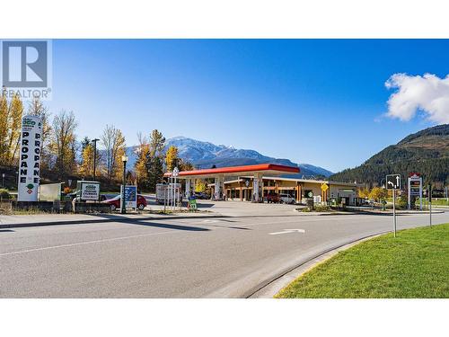 1872 Trans-Canada Highway, Revelstoke, BC 