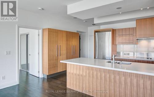 4001 - 80 John Street, Toronto, ON - Indoor Photo Showing Kitchen