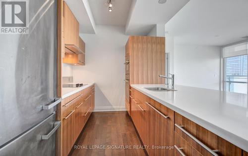 4001 - 80 John Street, Toronto, ON - Indoor Photo Showing Kitchen With Double Sink