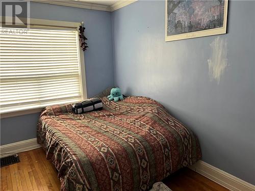 378 Pine Street, Sudbury, ON - Indoor Photo Showing Bedroom